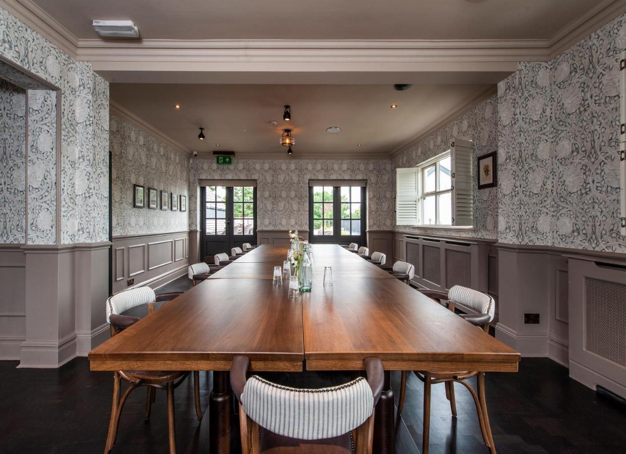 The Bulls Head Hotel Hale  Eksteriør bilde